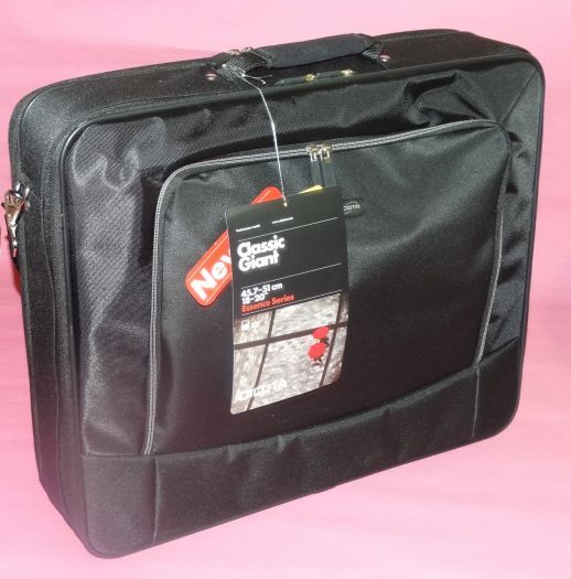 Brašna DICOTA ClassicGiant 18.0" - 20."