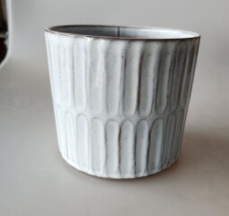 Keramický květináč bílý 13x10cm